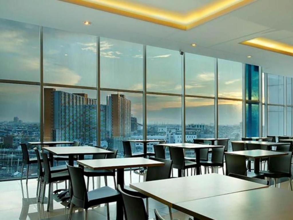 ג'קרטה Amaris Hotel Seasons City מראה חיצוני תמונה
